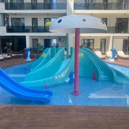 5 Stars 301 Frontal Sea View *