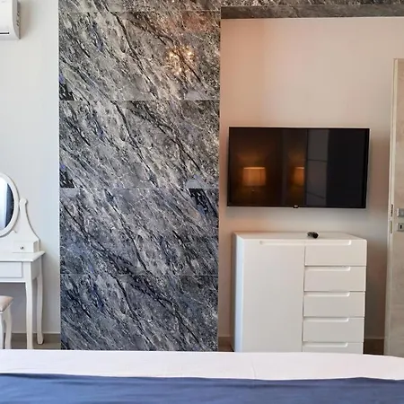 5 Stars 301 Frontal Sea View Ξενοδοχείο με διαμερίσματα Năvodari